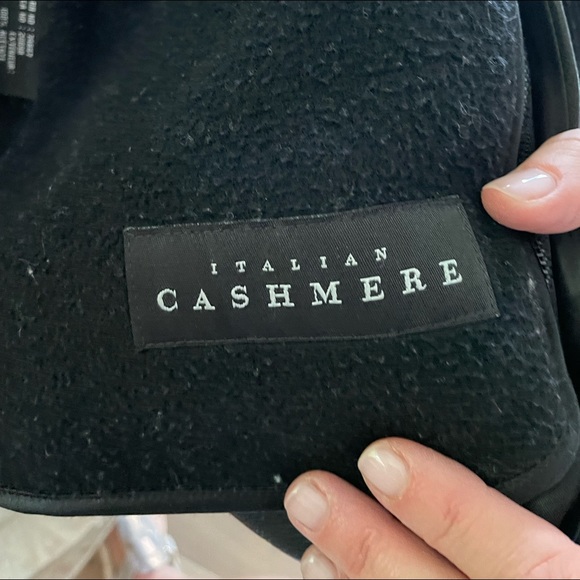 Leather Jacket - Picture 6 of 7